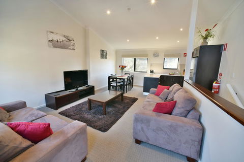 Aspen Creek 3 - Thredbo - Accommodation Redcliffe 9
