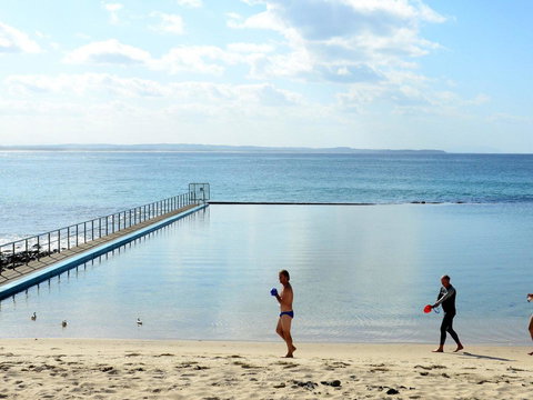 Ebbtide 27 - Accommodation Redcliffe 3