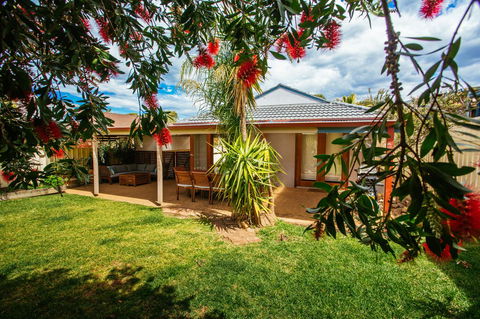 Sunbaker Pet Friendly Awards Finalist 4 Mins Walk To Culburra Beach - Accommodation Redcliffe 30