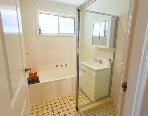 Sunbaker Pet Friendly Awards Finalist 4 Mins Walk To Culburra Beach - Accommodation Redcliffe 25
