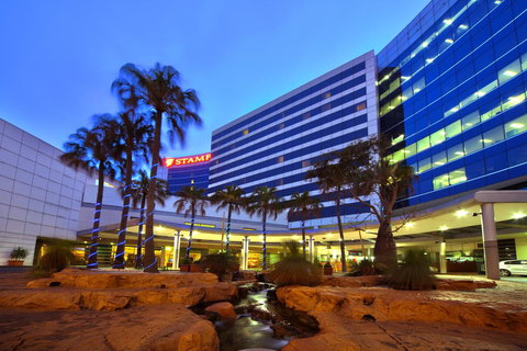 Stamford Plaza Sydney Airport Hotel & Conference Centre - Accommodation Redcliffe 0