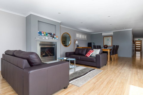 The Edgewater On Greville - Accommodation Redcliffe 12