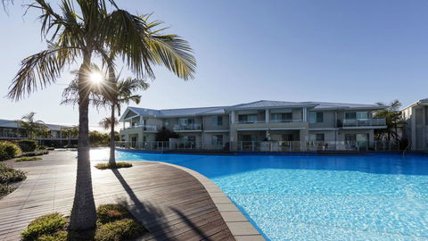 Oaks Port Stephens Pacific Blue Resort - Accommodation Redcliffe 0