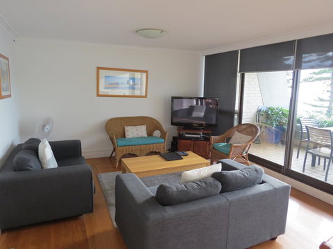 Manly Paradise Motel & Apartments - Accommodation Redcliffe 25