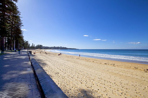Manly Paradise Motel & Apartments - Accommodation Redcliffe 8