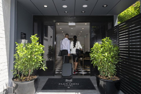 Holiday Inn & Suites - Parramatta Marsden Street, An IHG Hotel - Accommodation Redcliffe 12