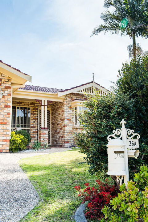 Ambience - Accommodation Redcliffe 2