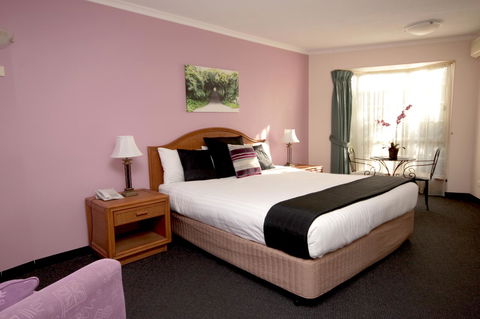 Sapphire Waters Motor Inn - Accommodation Redcliffe 4