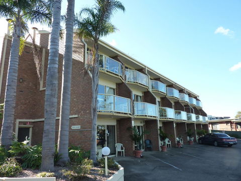 Sapphire Waters Motor Inn - Accommodation Redcliffe 34