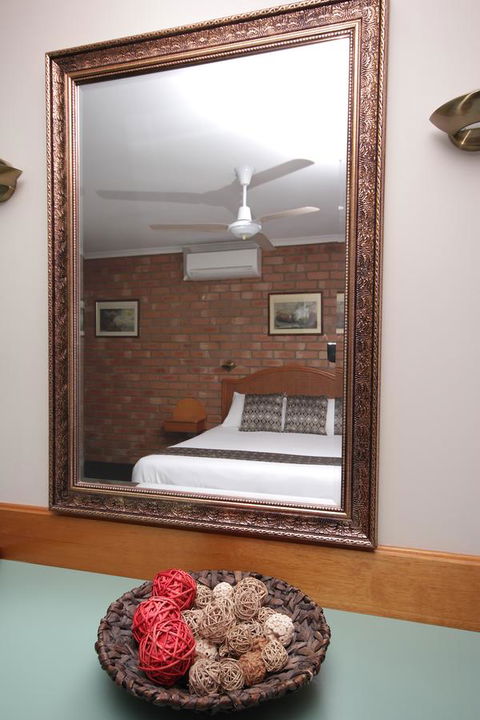 Sapphire Waters Motor Inn - Accommodation Redcliffe 15