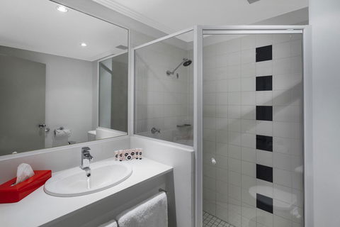 Mercure Sydney Manly Warringah - Accommodation Redcliffe 11