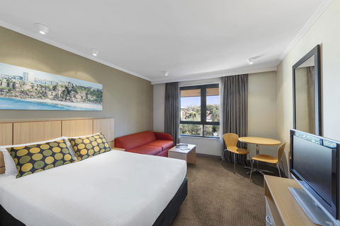 Mercure Sydney Manly Warringah - Accommodation Redcliffe 16