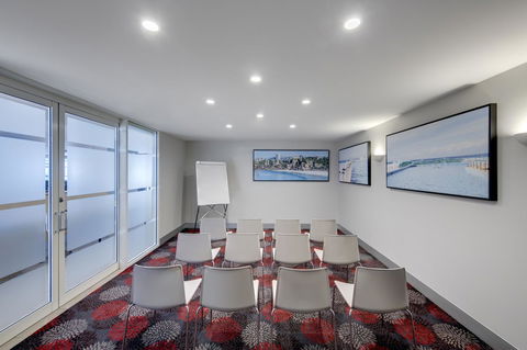 Mercure Sydney Manly Warringah - Accommodation Redcliffe 30