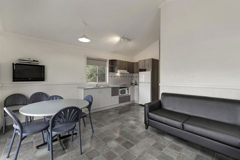 Discovery Parks - Dubbo - Accommodation Redcliffe 5
