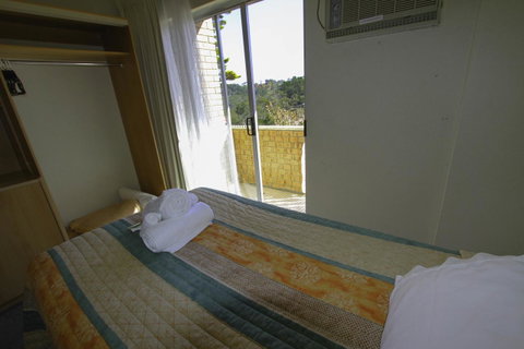 Rest Easy Motel - Accommodation Redcliffe 17