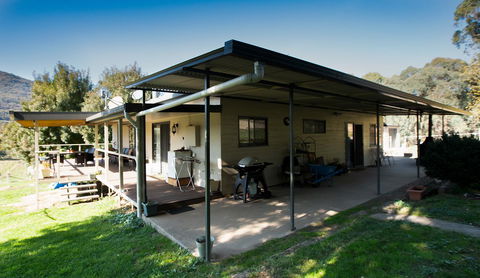Pound Creek Gallery - Accommodation Redcliffe 4