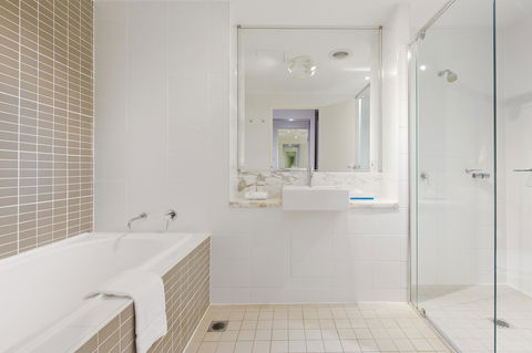 Sage Hotel Wollongong - Accommodation Redcliffe 5