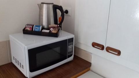 Allonville Gardens Motel - Accommodation Redcliffe 6