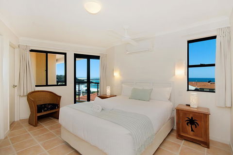 The Cove Yamba - Accommodation Redcliffe 9
