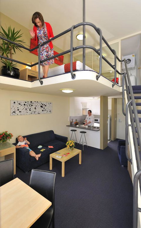 Metro Apartments On Darling Harbour - Accommodation Redcliffe 3
