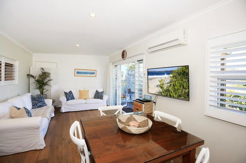 Jervis Bay Beach Shack I Pet Friendly - Accommodation Redcliffe 0
