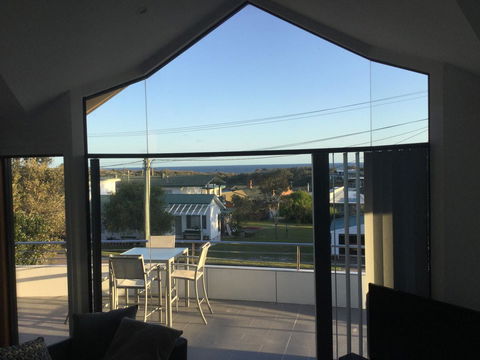 The Boat House - Accommodation Redcliffe 21
