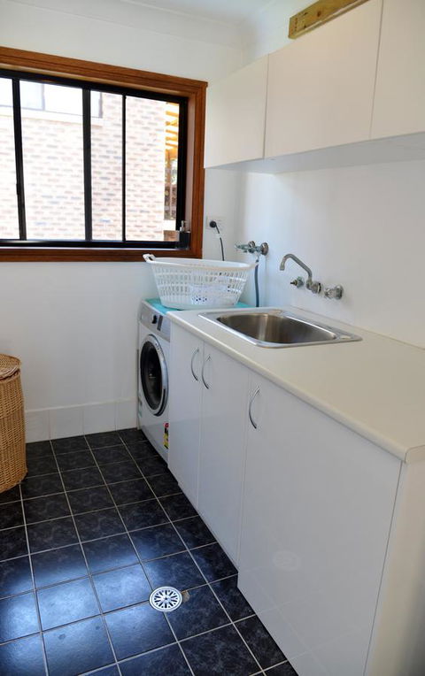 The Boat House - Accommodation Redcliffe 16