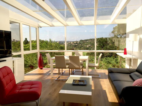 Luxury House In Bondi Junction - Accommodation Redcliffe 0