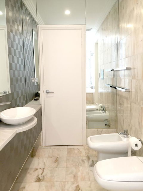 Luxury House In Bondi Junction - Accommodation Redcliffe 6