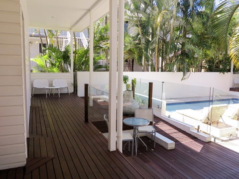 Cove Studios - Accommodation Redcliffe 32