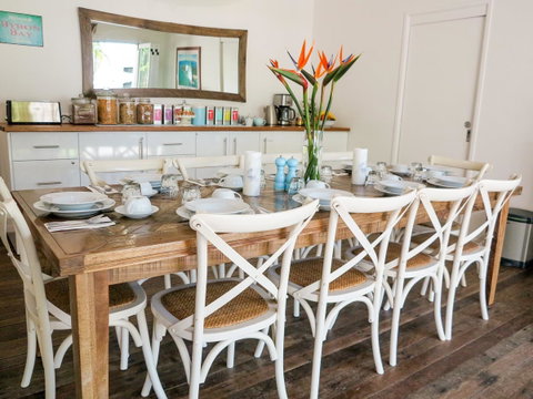 Cove Studios - Accommodation Redcliffe 25