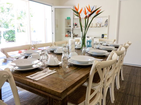 Cove Studios - Accommodation Redcliffe 26