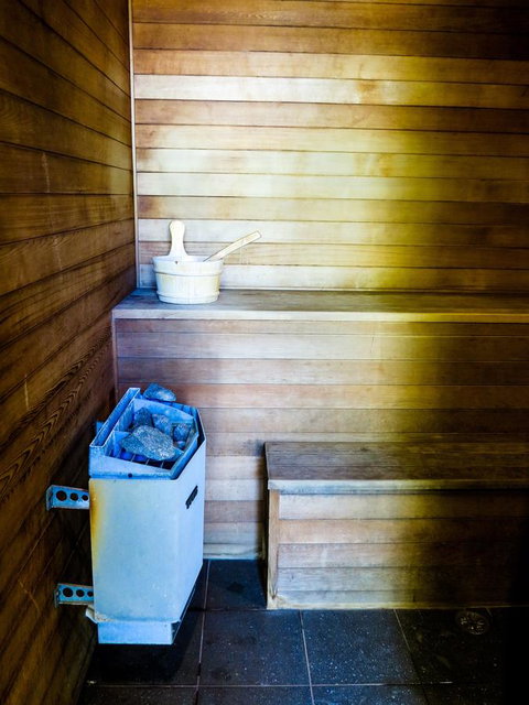 Cove Studios - Accommodation Redcliffe 22