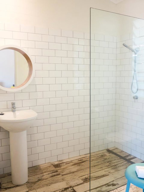 Cove Studios - Accommodation Redcliffe 17
