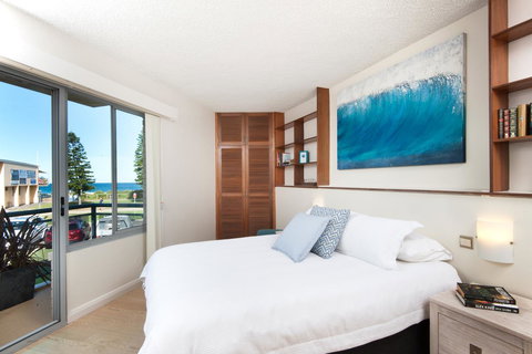Waterview Beach Apartment - Accommodation Redcliffe 7
