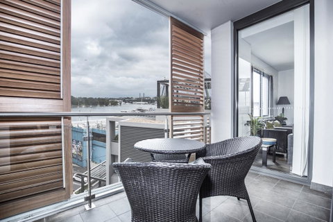 DD Apartments Fish Market - Accommodation Redcliffe 5