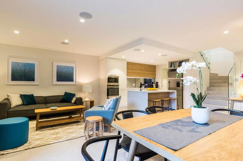 Nobbs Â· Executive 2 Storey Sydney Apartment With Pool - Accommodation Redcliffe 1