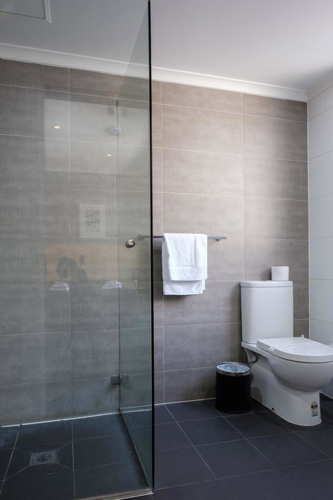 Royal Exhibition Hotel - Accommodation Redcliffe 1