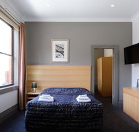 Royal Exhibition Hotel - Accommodation Redcliffe