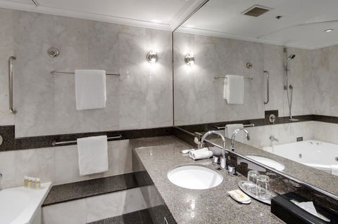 Pullman Sydney Hyde Park - Accommodation Redcliffe 12