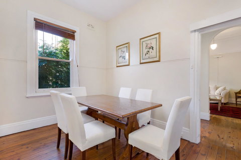 Drummoyne 3 Bedroom Home (62ALE) - Accommodation Redcliffe 4