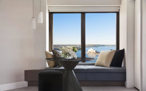 Four Seasons Hotel Sydney - Accommodation Redcliffe 3