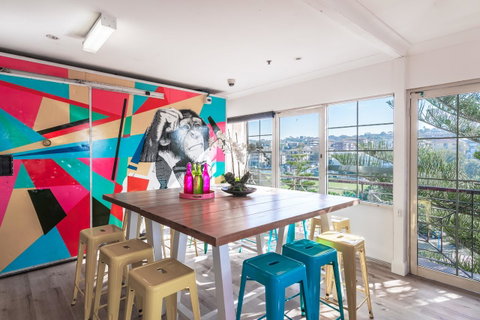 Mad Monkey Hostel Coogee Beach - Accommodation Redcliffe 0