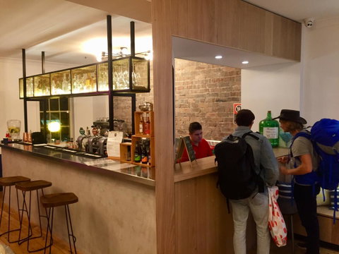Mad Monkey Hostel Coogee Beach - Accommodation Redcliffe 8