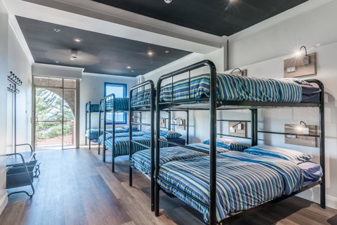 Mad Monkey Hostel Coogee Beach - Accommodation Redcliffe 12