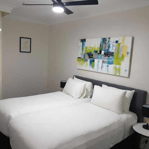 Liv Apartments Haymarket - Accommodation Redcliffe 4