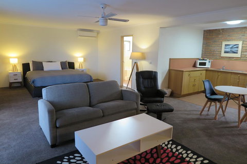 Summerhill Motor Inn - Accommodation Redcliffe 38