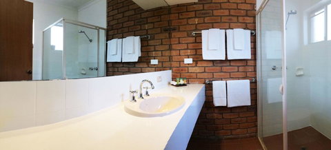 Summerhill Motor Inn - Accommodation Redcliffe 7