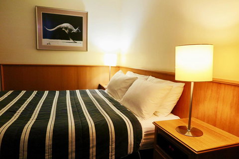 Summerhill Motor Inn - Accommodation Redcliffe 5