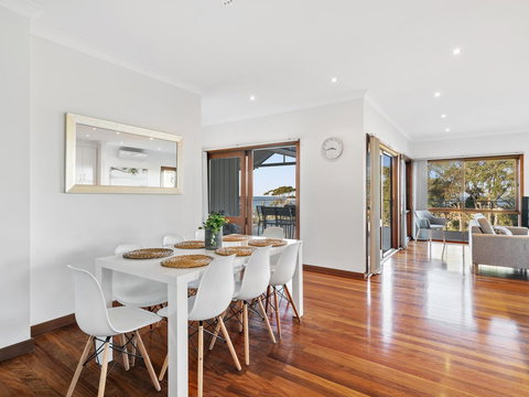 The Beach House Terrigal - Accommodation Redcliffe 3